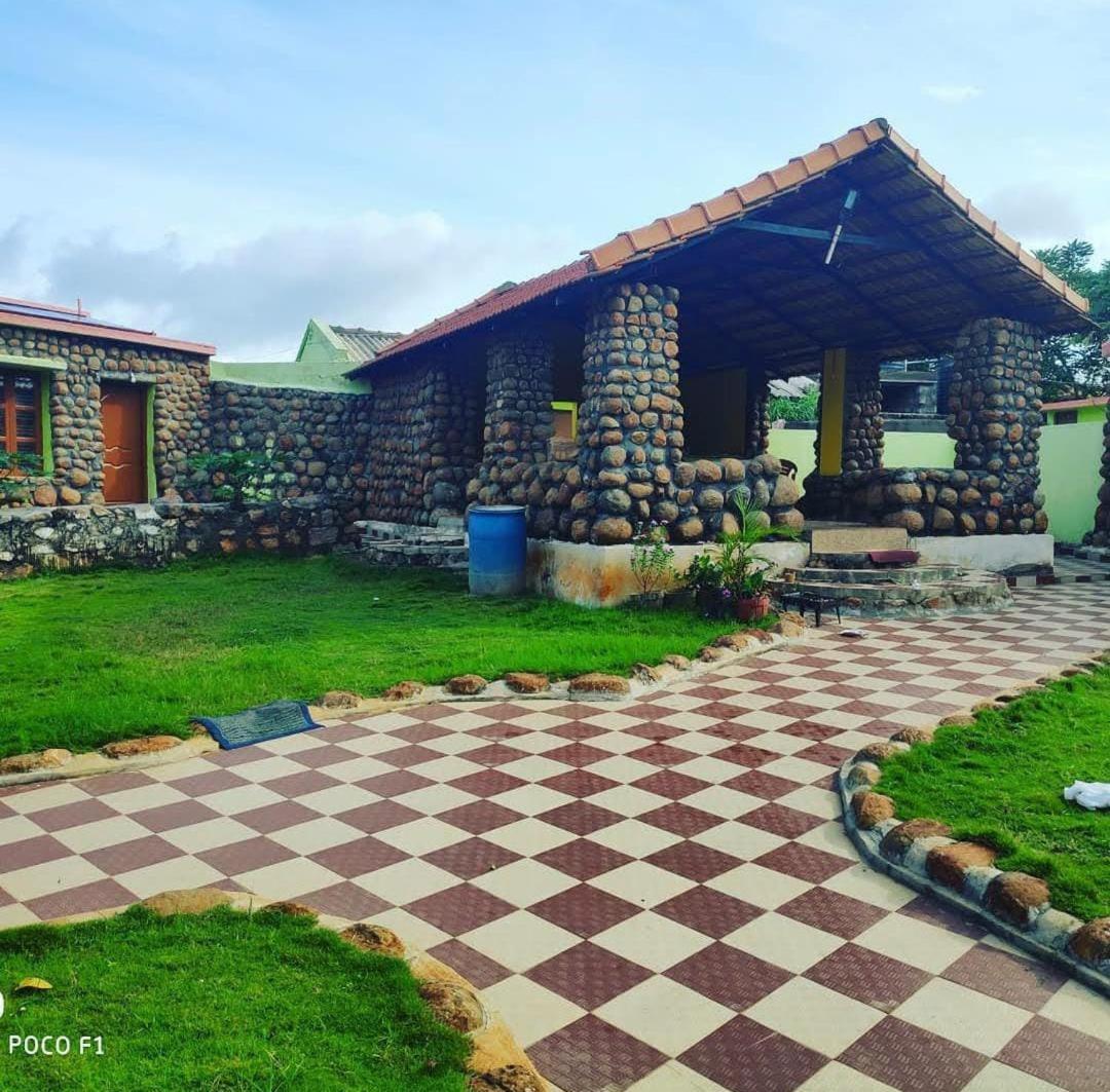 Vara Farms Mulhalli Exterior foto
